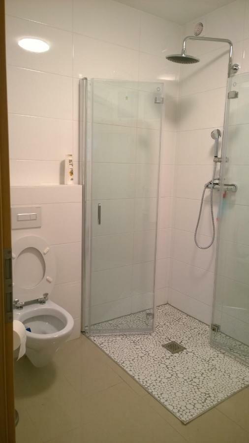 Pensionsappartments Blitz Wiesbaden Esterno foto
